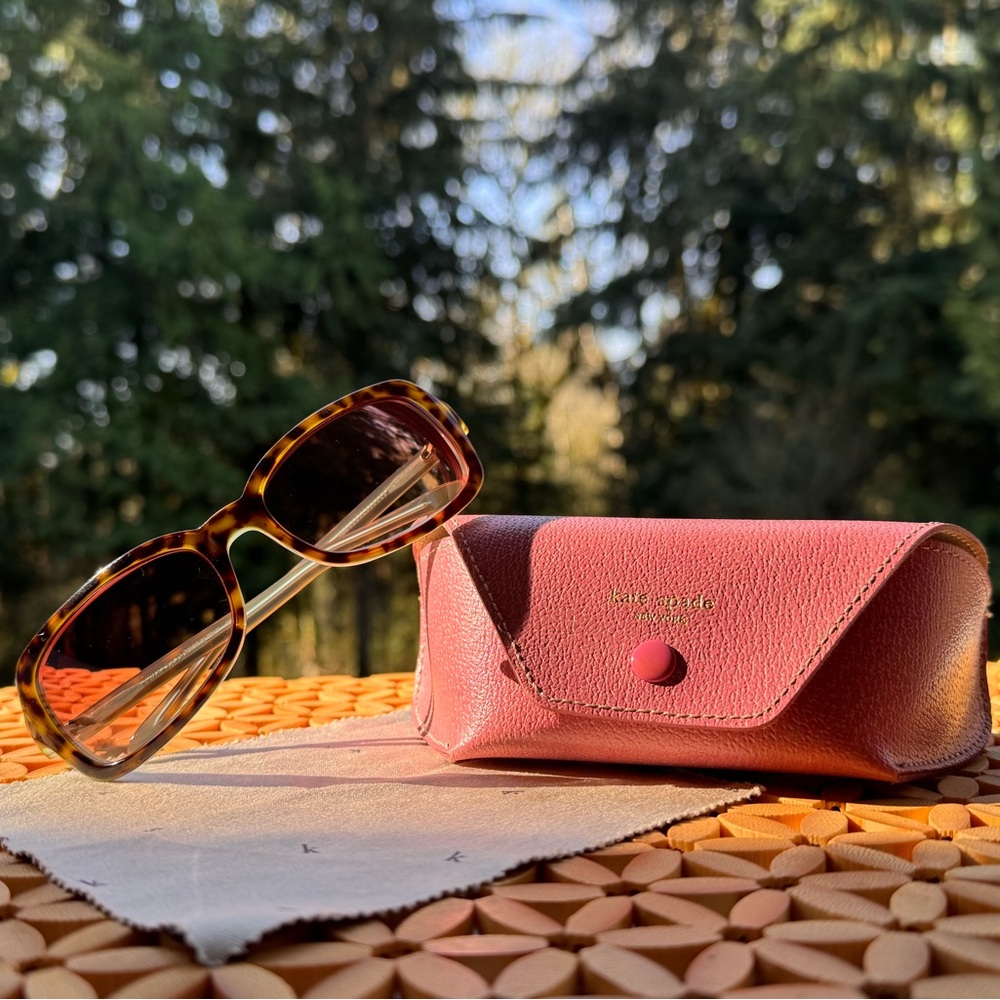 💖 KATE SPADE RX SUNGLASSES WITH CASE - Picture 8 of 9